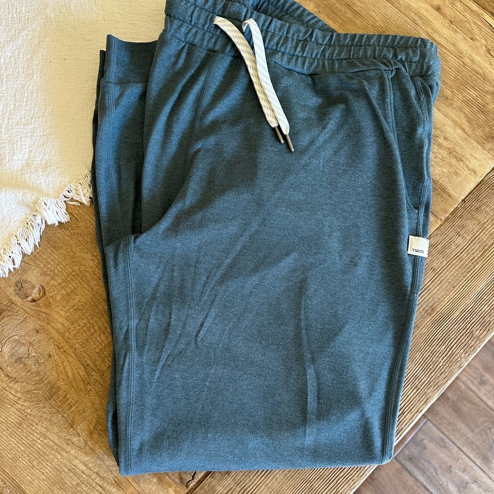 Vuori Performance Jogger